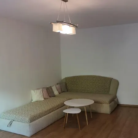 Apartment Apartman Dolna